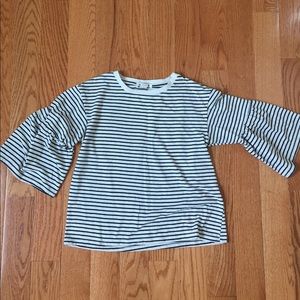 Billabong peplum sleeve T